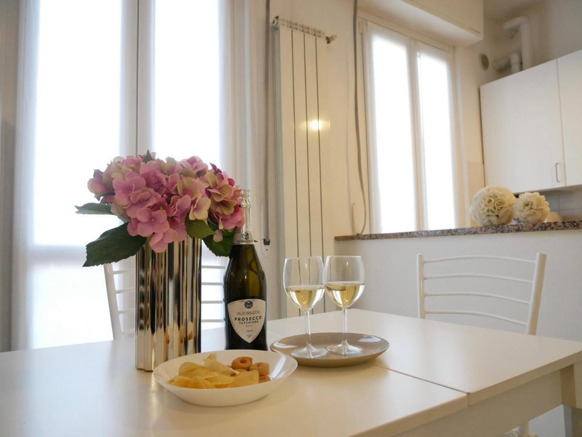Diadema Pink - Immobili E Soluzioni Rent Apartment Bergamo Bagian luar foto