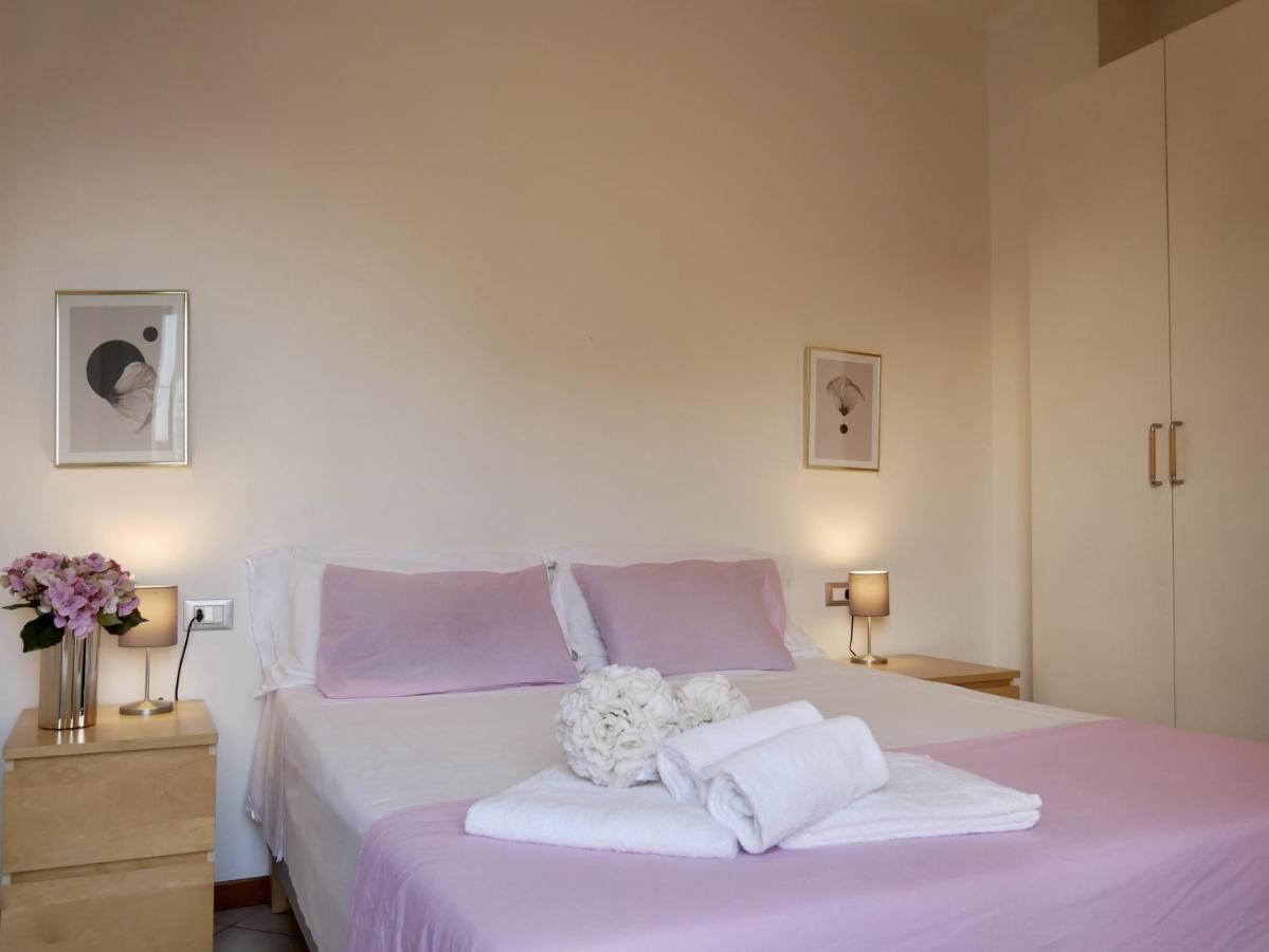 Diadema Pink - Immobili E Soluzioni Rent Apartment Bergamo Bagian luar foto